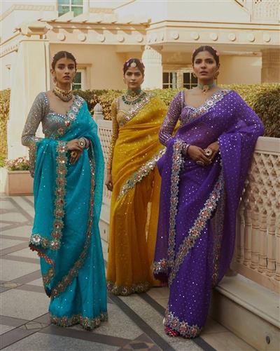 HEAVY SOFT GEORGETTE FABRIC ON BEAUTIFUL EMBRODERY SEQUANCE WITH  CODING WORK IN LACE WITH CUT WORK 